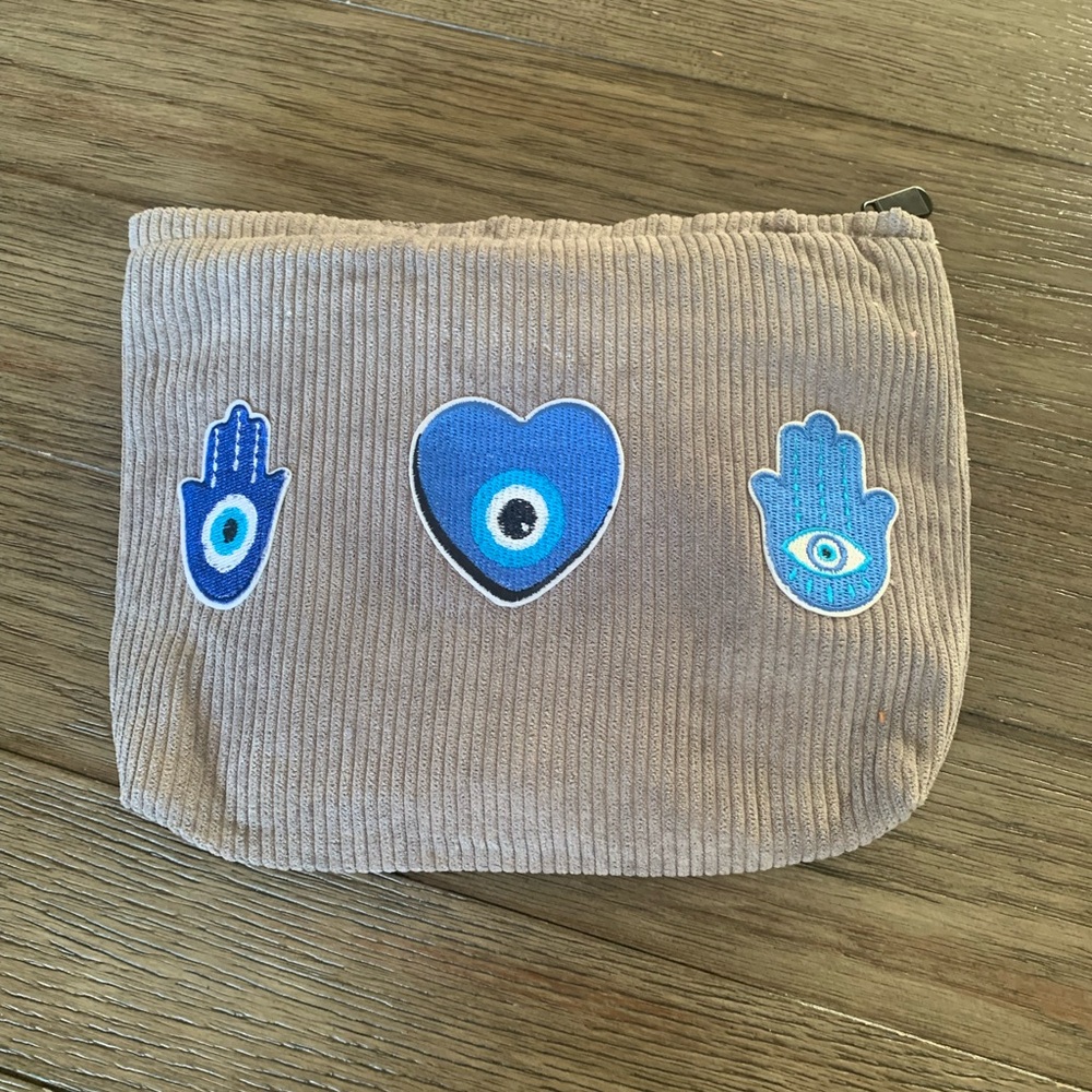 Corduroy Zip Pouch with Eye Patches 2 available specify color grey or off white - Picture 5 of 8